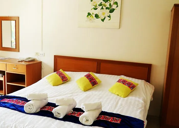 Motel Thanapa Place