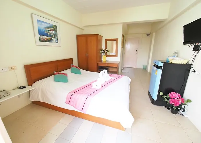 Thanapa Place Motel 2*
