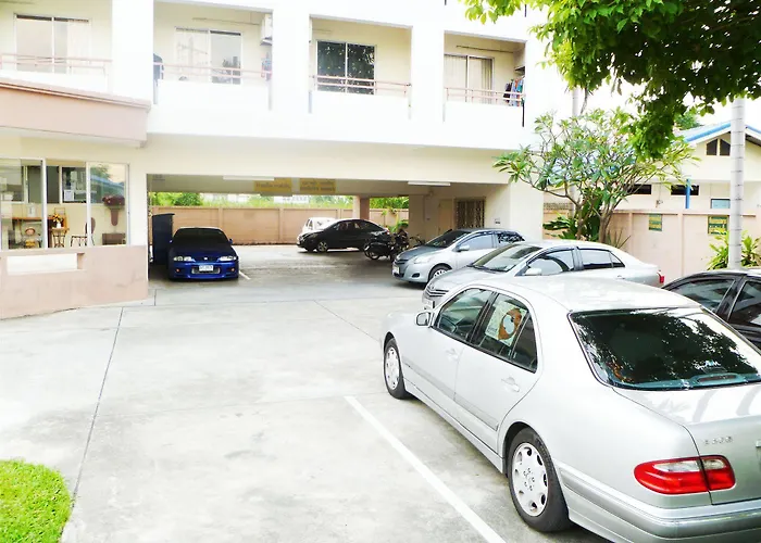 Motel Thanapa Place